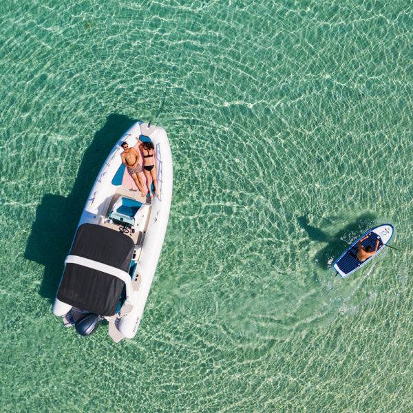 LOUER UN SEMI RIGIDE AU LAVANDOU 